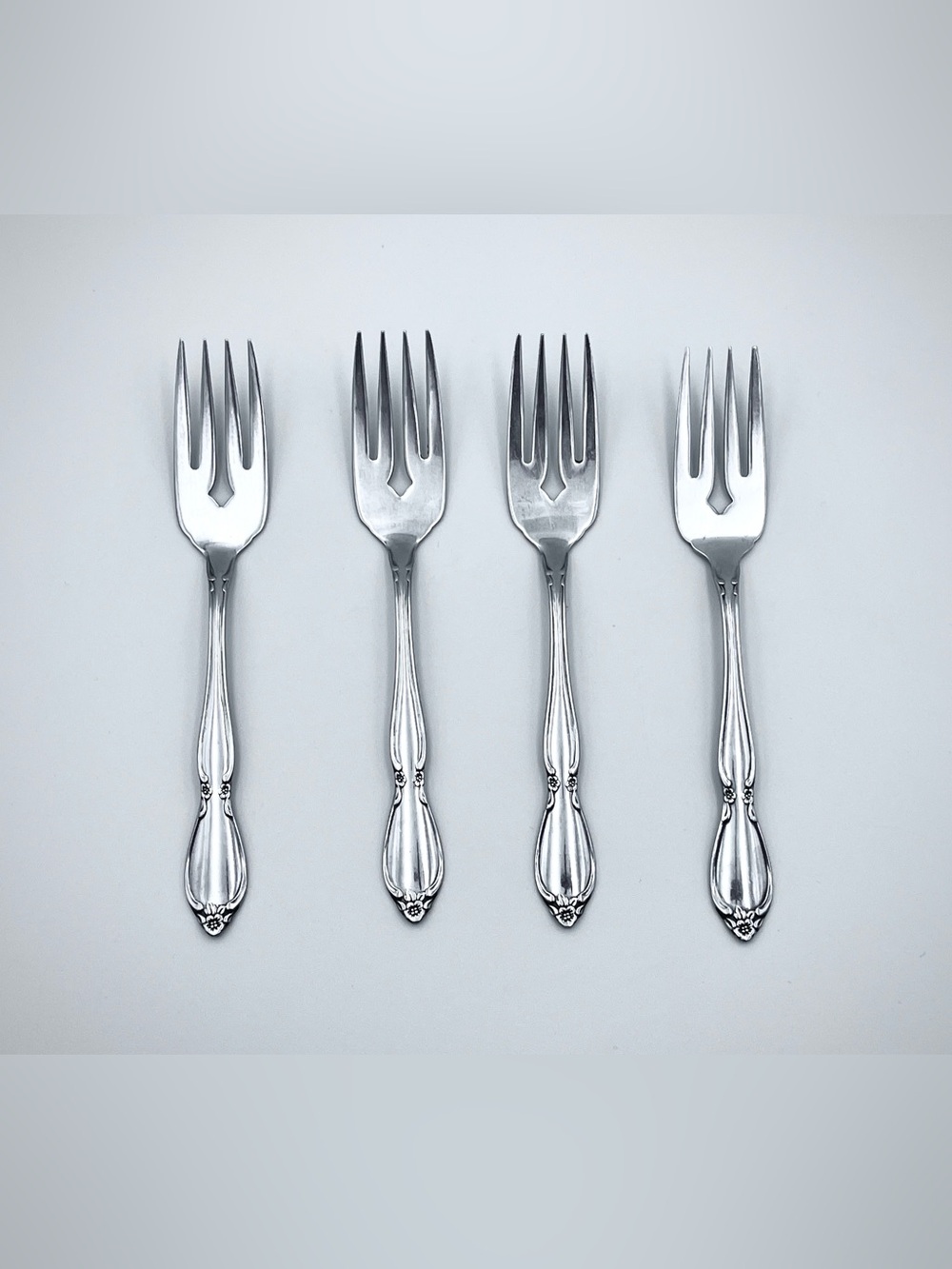 Vintage Oneida Community CHATELAINE Stainless Steel Salad Forks - Set of 4